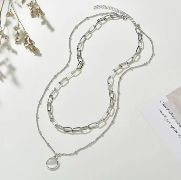 Layered Round Necklace - Picture 4 of 5